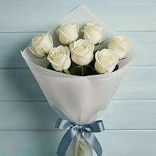 Букет 7 Белых роз Эдлесс Лав в Балковском