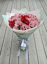 Букет цветов из:  Альстромерии в Балковском