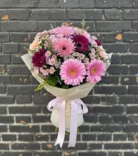 Букет цветов из:  Герберы и Хризантемы в Балковском