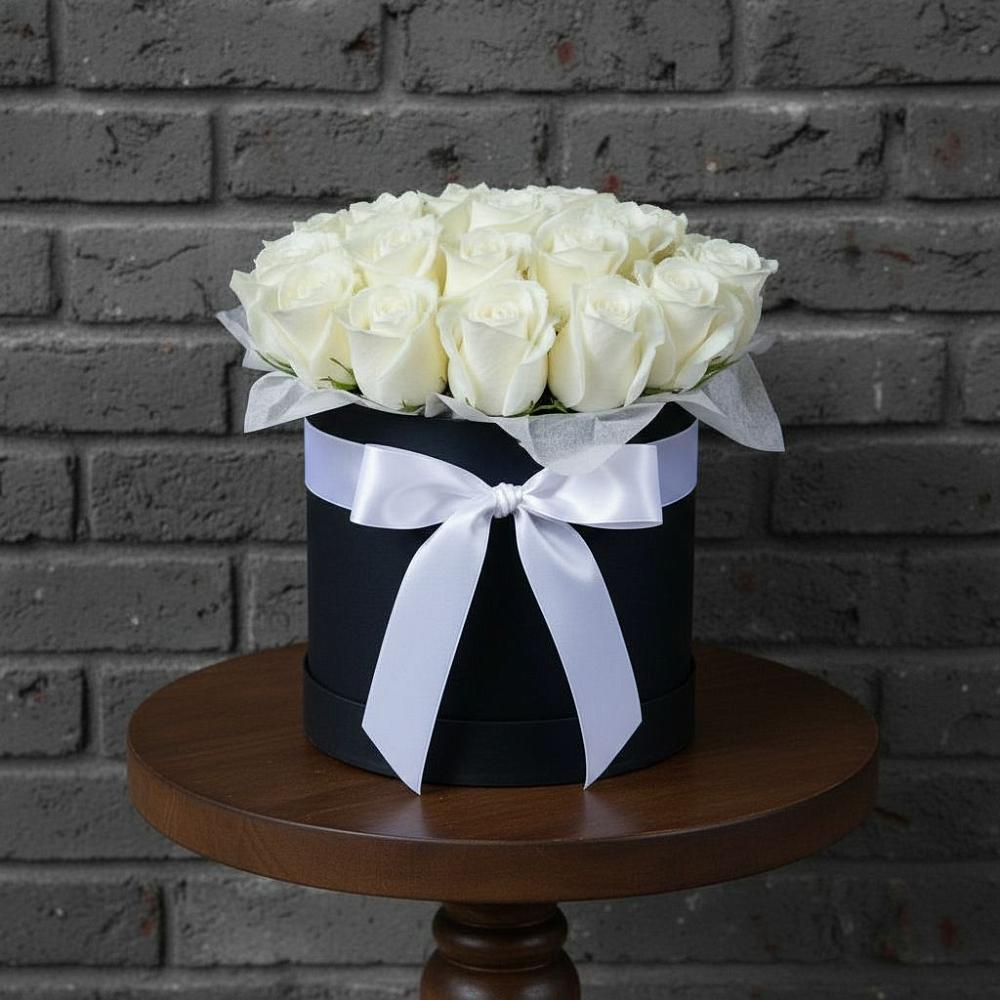 Цветочная композиция из Розы в шляпной коробке в Балковском